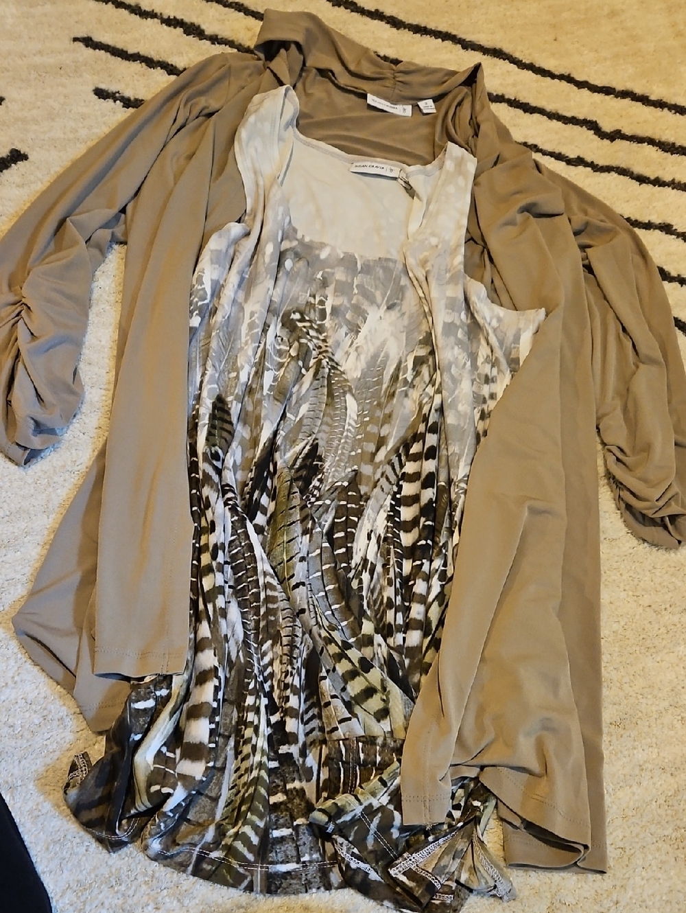 Beige Drape Cardigan with Feather Print Tank